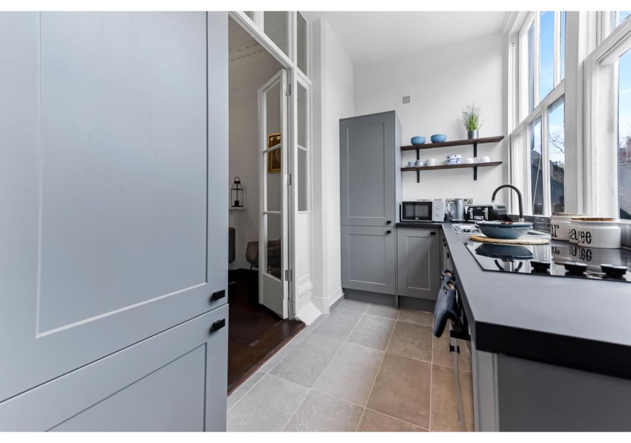 Upscale Urban Haven: Luxury Flat Διαμέρισμα Λονδίνο Εξωτερικό φωτογραφία